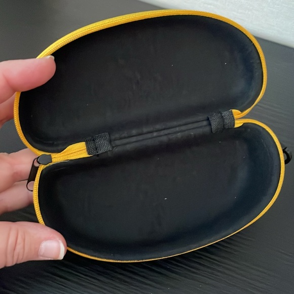 Balenciaga Marbled Cat Eye Sunglasses with case main image 6